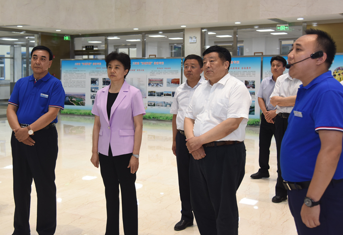 ���������ȷ��ж�������ʱǿ�� ѹ��ѹʵ���� �۽�ͻ������ ��